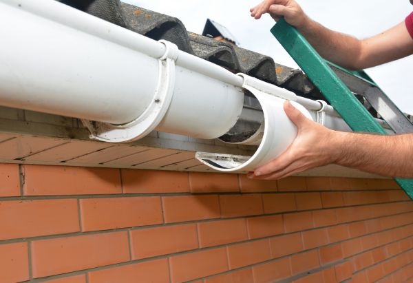 Gutter Seam Repair in Parrish